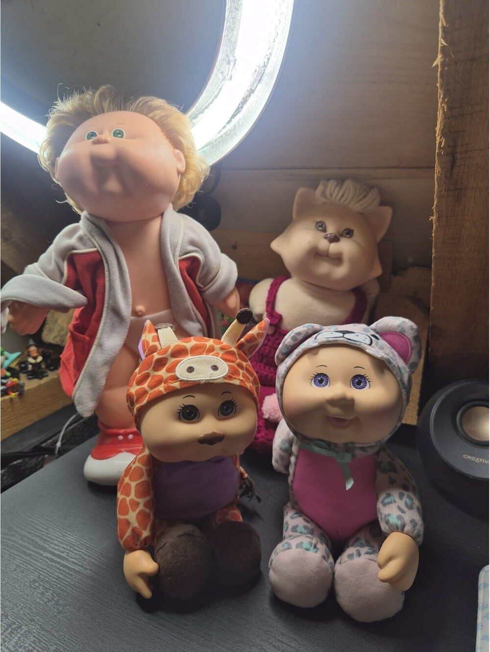 Cabbage Patch Doll Lot Of 4 Two Small And Two Large